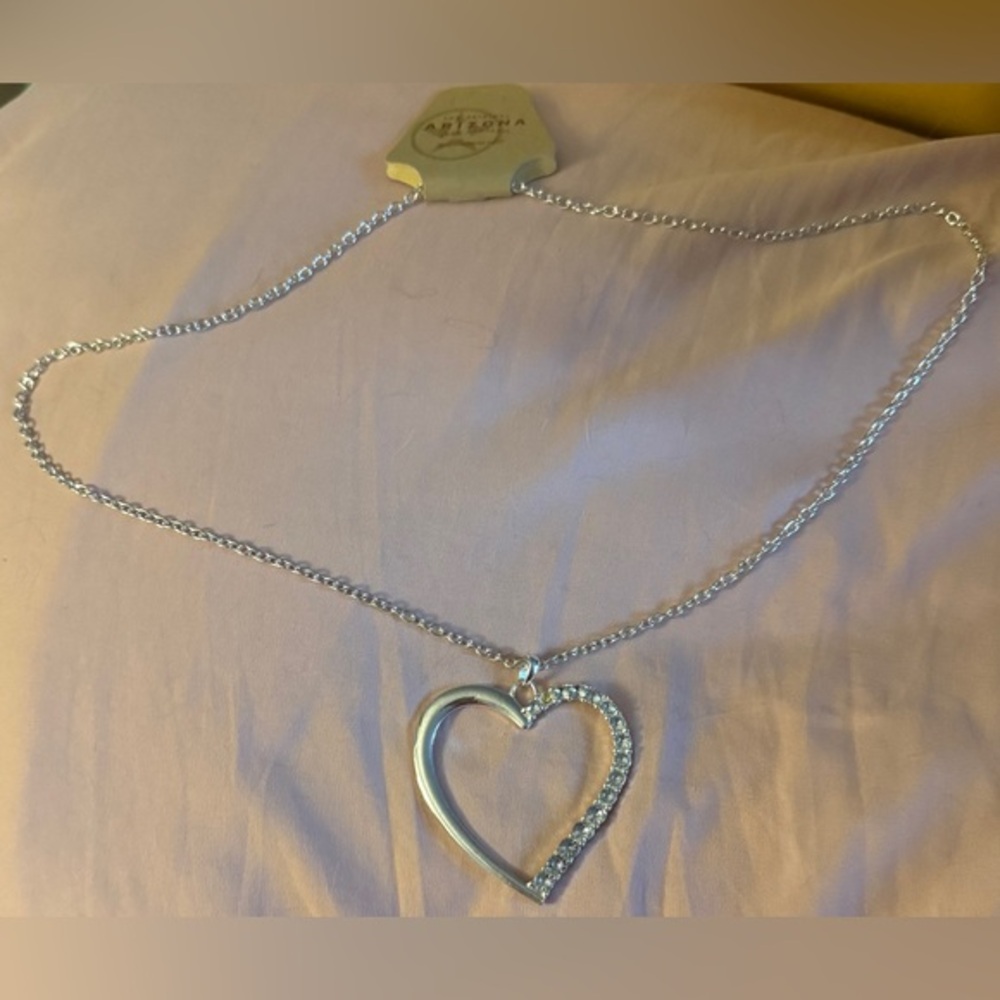Arizona Jean Company Silver Heart Necklace